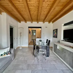  Apartamento Near Train Station Luxury House 5 Beds